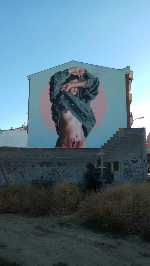 "Yo elijo", grafiti de la uruguaya Fitz (Florencia Durán) en La Bañeza.