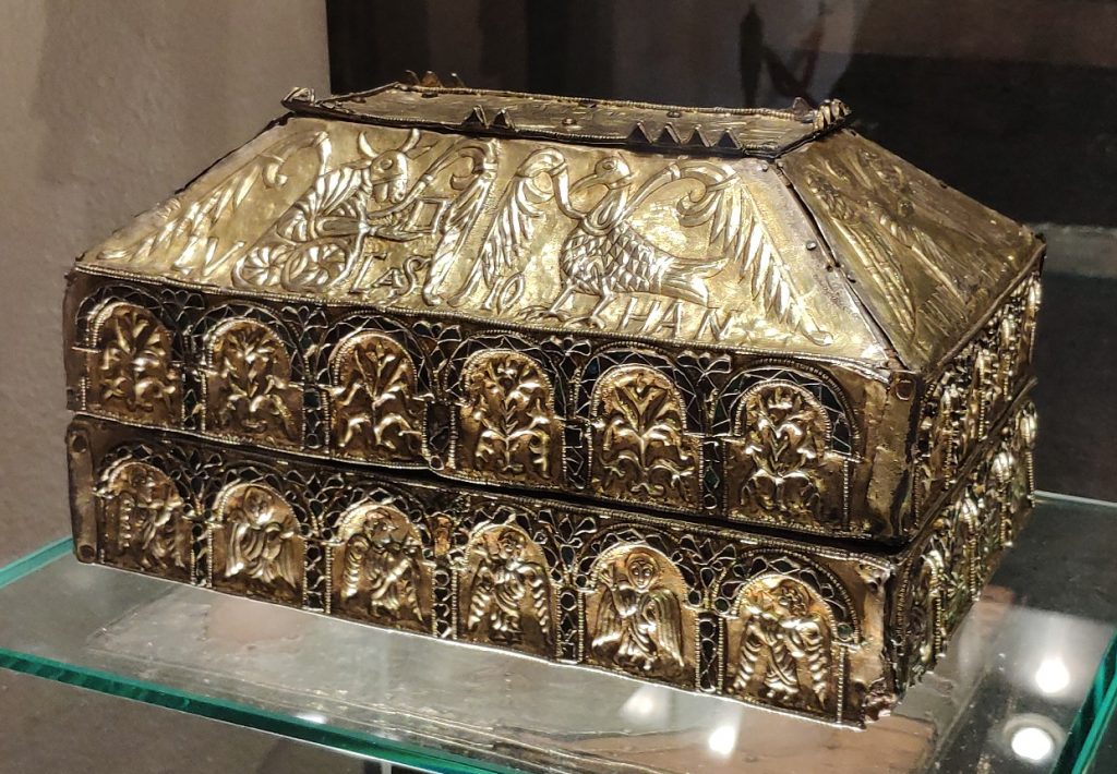 Arqueta de San Genadio (Museo de la Catedral de Astorga)